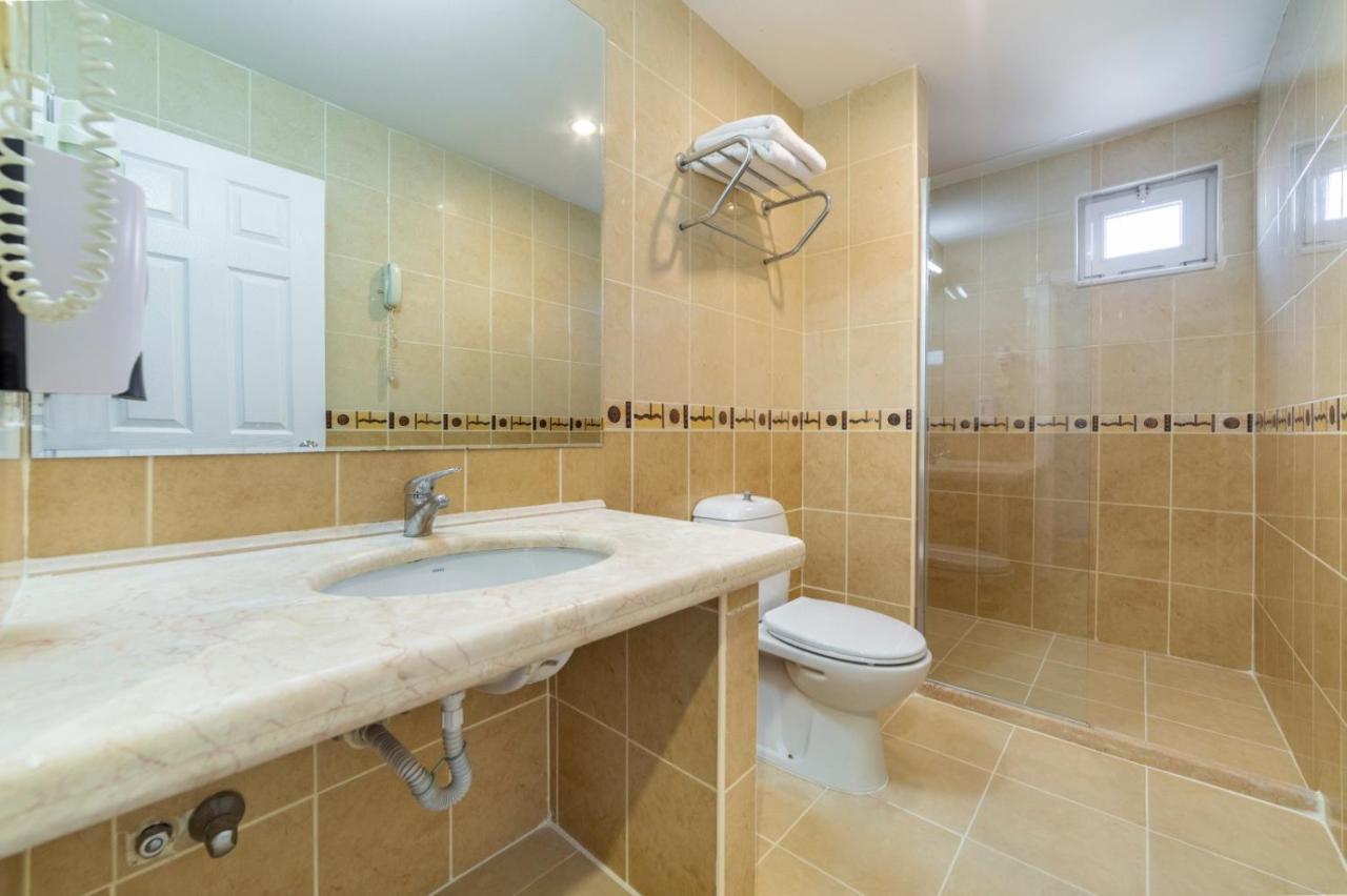 Royalisa City Apart Hotel Алания Экстерьер фото